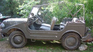 Jeep historico sin documentacion y sin perder plazas traseras